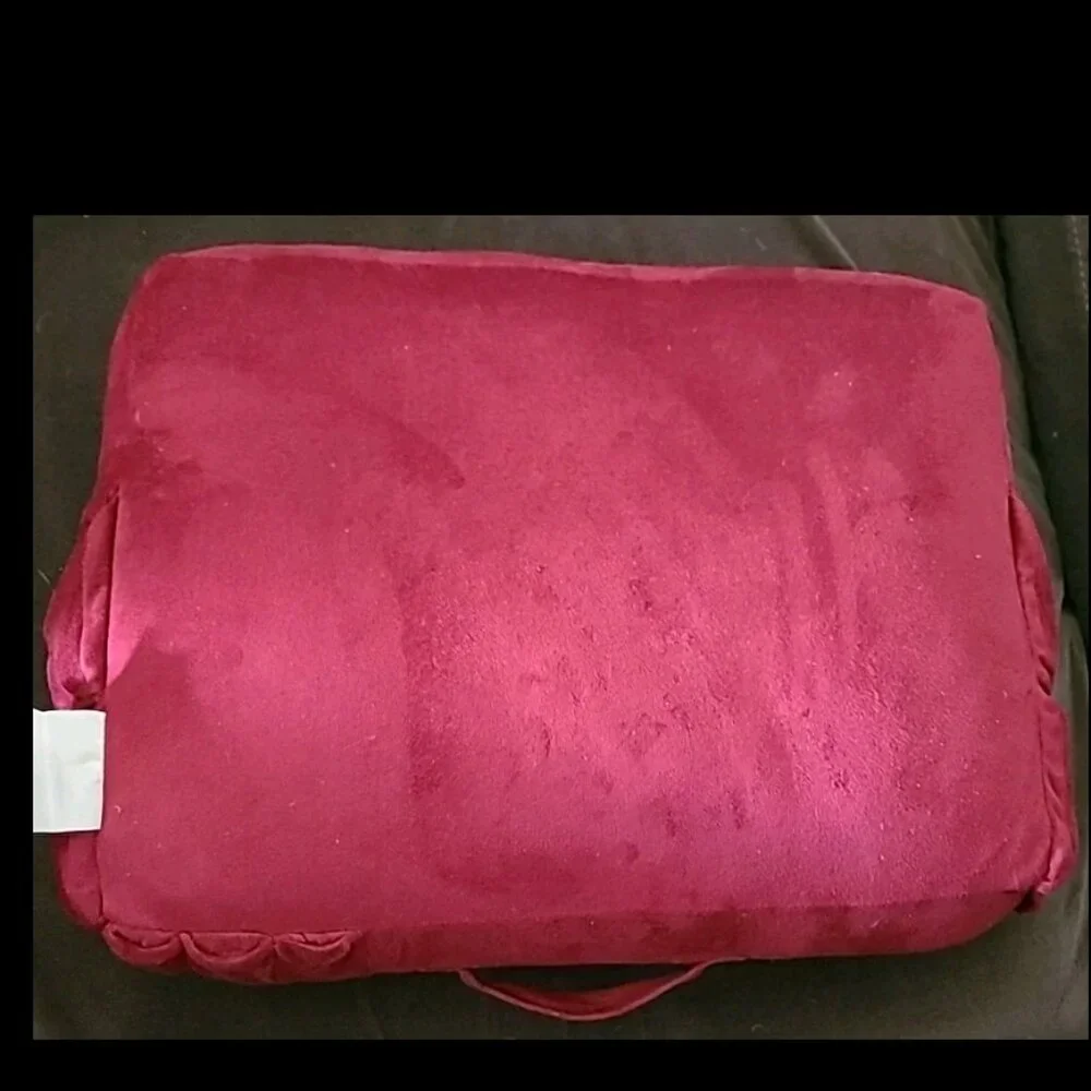 Combination Laptop/Tablet Hardcover Case (Comfyable) And Lap Pillow (Simplyhome)